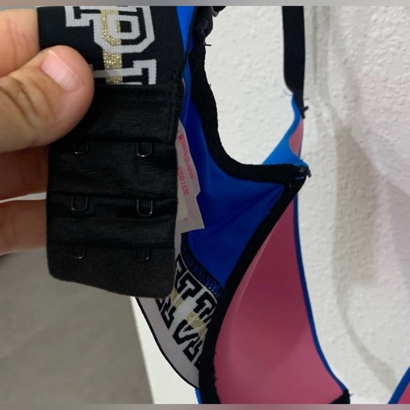 PINK- wear everywhere push up bra - Picture 9 of 9